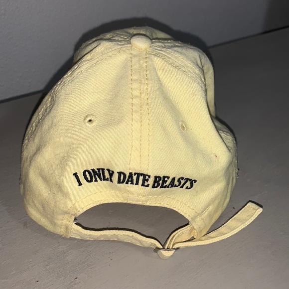 Beasts Yellow Red Rose Baseball Cap Hat 